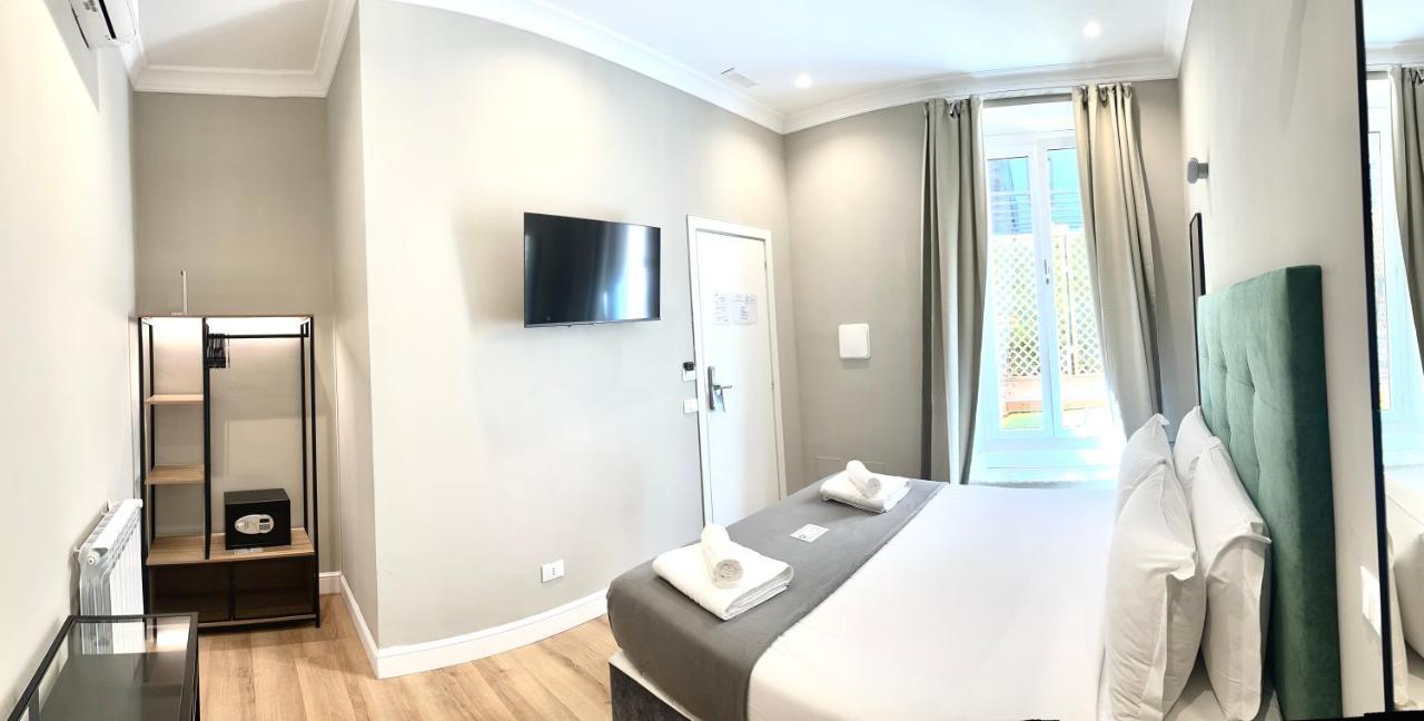 Ad Suites Tritone Рим Екстер'єр фото